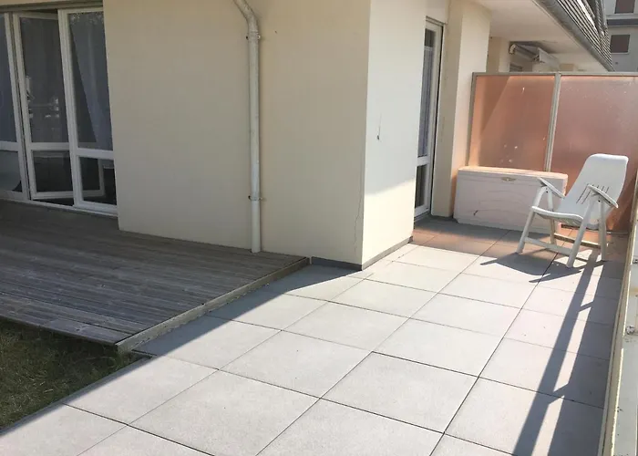 2 Pieces Avec Terrasse Pres De La - Merville-franceville - Fr-1-487-311 * 玛维尔弗朗斯维尔